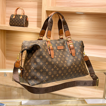 Īstas ādas crossbody soma ceļojumiem - universāla, ar lielu ietilpību, ikdienas stils