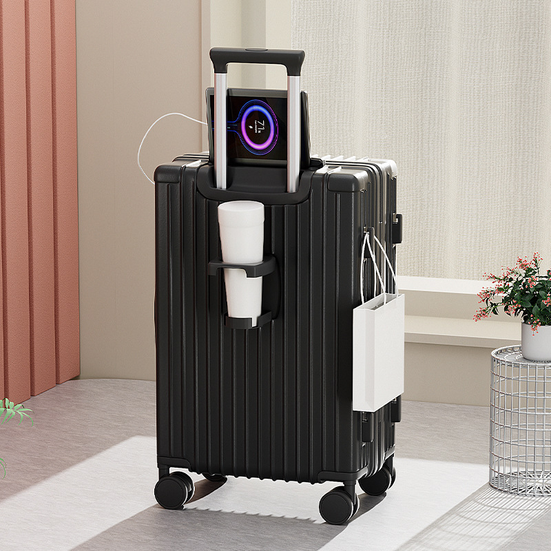 2 részes utazótáskakészlet ABS+PC-ből, USB-porttal, vízálló és antibakteriális, 360° görgők, zipzáras nyitás, jelszavas zár, 4 kg