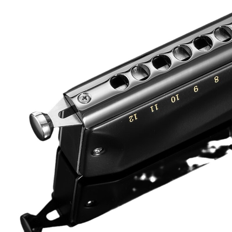 Напівмасштабна хроматична хармоника, 12 отвори, тоналност C, модел GM-0648, марка JDR