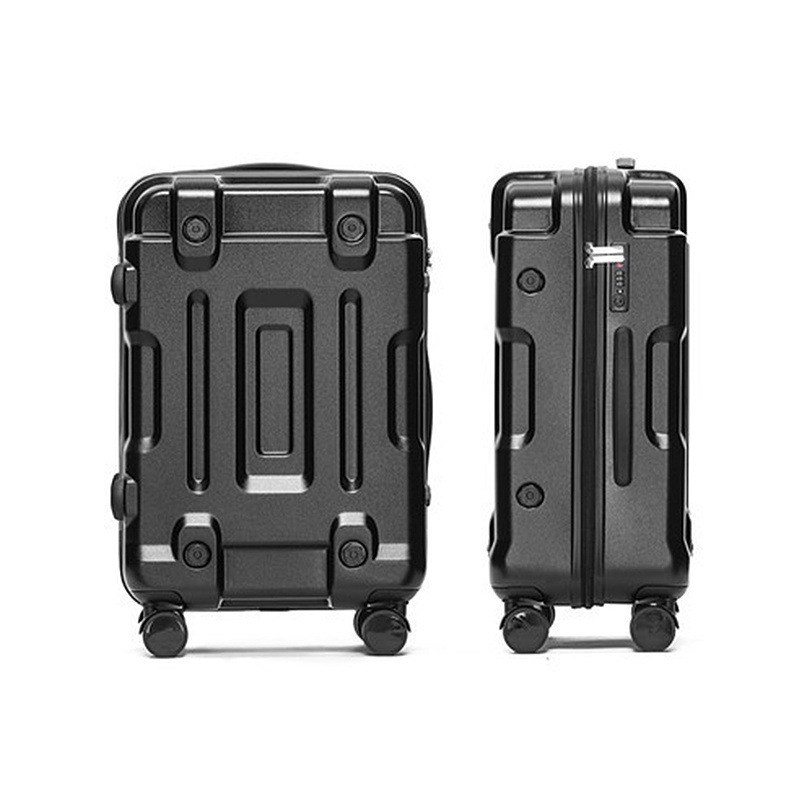 Oubao férfi utazótáska technológiai ihletésű dizájnnal, PET+PE külső, ABS+PC belső, záras lezárás, univerzális kerekek