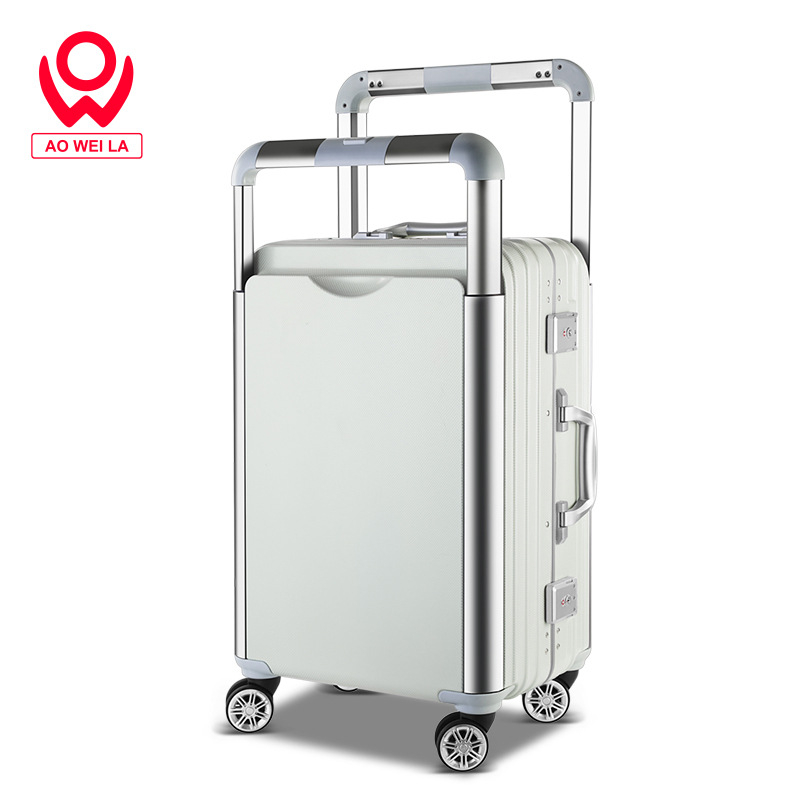 Куфар за пътуване с алуминиева рамка и двойна дръжка (колела 360°, PC корпус, капацитет 56–75 л, с ключалка)