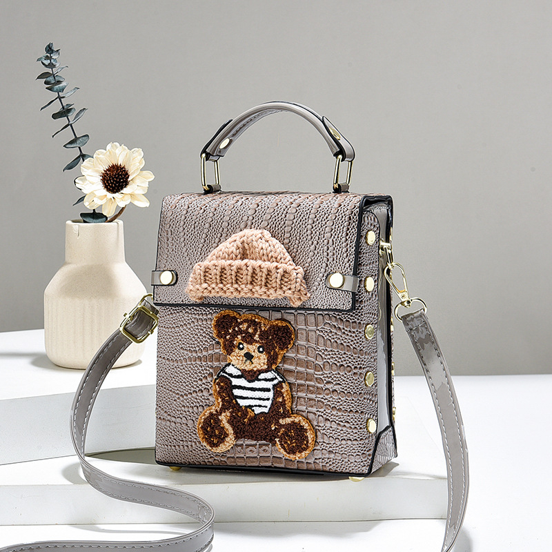 Geantă crossbody din PU, stil stradal, formă pătrată verticală, închidere magnetică, buzunar intern pentru telefon, brand Emperor Rhinoceros