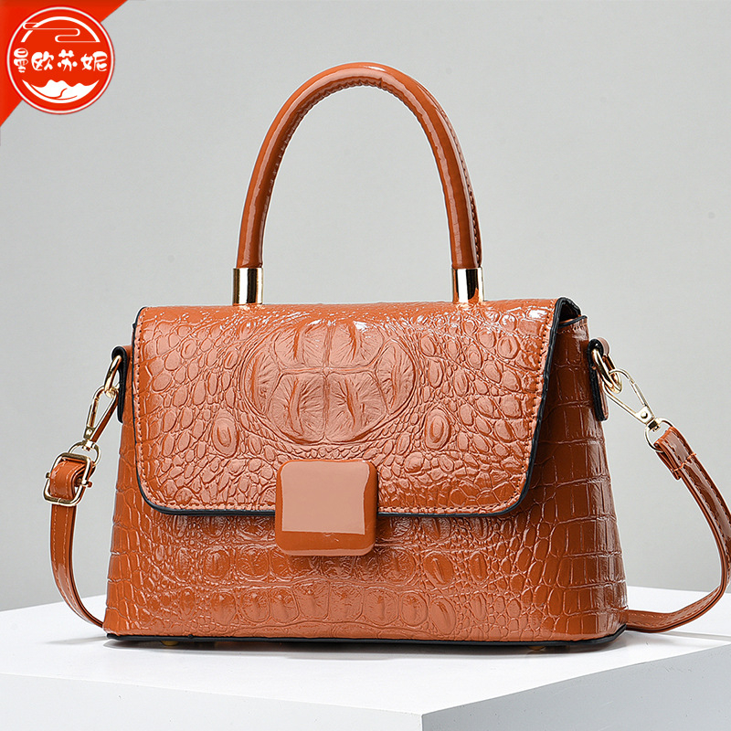 Geantă pentru mamă, stil Urban Simplicity, material PU, formă orizontal pătrată, închidere cu fermoar, buzunare pentru telefon și ID cu strat intermediar