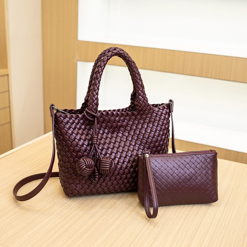 Szövött kosár alakú tote táska – utcai divat (Szalma; Kosár forma; Mágneses zárás; Poliészter bélés; Telefontok)