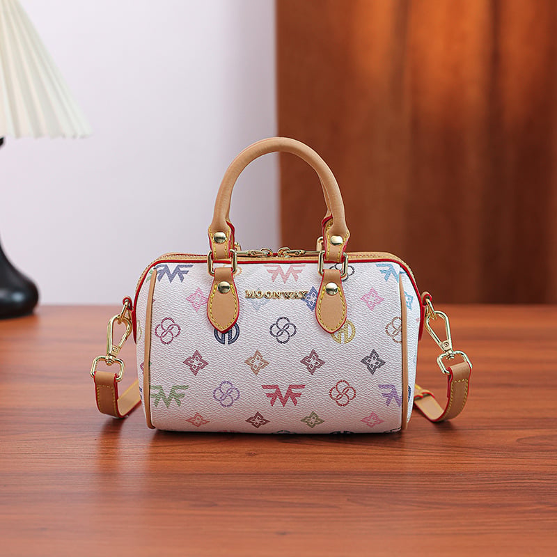 Geantă crossbody cilindrică, PVC, închidere cu fermoar, buzunar interior cu fermoar, stil street fashion