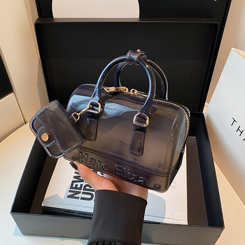 Чанта през рамо с една презрамка – силикон, малък квадратен формат, хоризонтална форма, цип, джоб за телефон