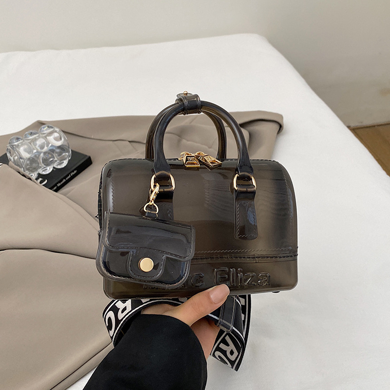 Чанта през рамо с една презрамка – силикон, малък квадратен формат, хоризонтална форма, цип, джоб за телефон