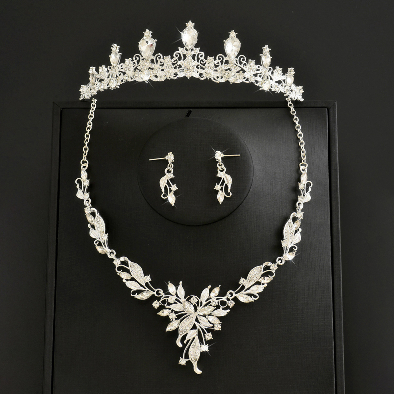 Set de bijuterii: colier, cercei și coroană – aliaj, electroplacare, accesorii pentru păr, model: cruce/coroană/numerale romane