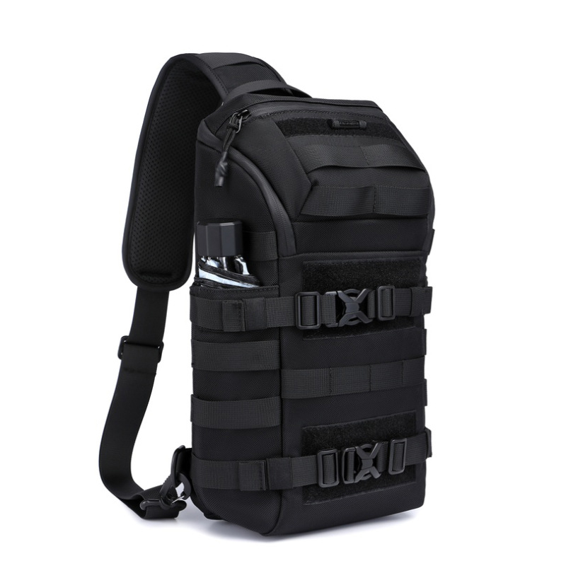 Férfi taktikai mellkasi táska - vízálló Oxford anyag, lopás elleni védelem, bővíthető, nedves/száraz szétválasztás, lélegző