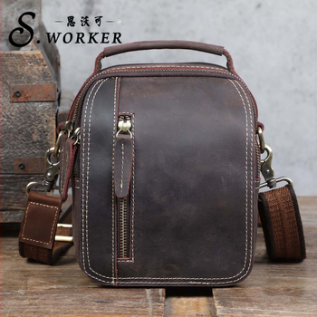 Мъжка чанта през рамо от естествена кожа – горен слой телешка кожа, хоризонтална квадратна форма, затваряне с цип, вътрешни джобове: цип, джоб за телефон и джоб за лична карта