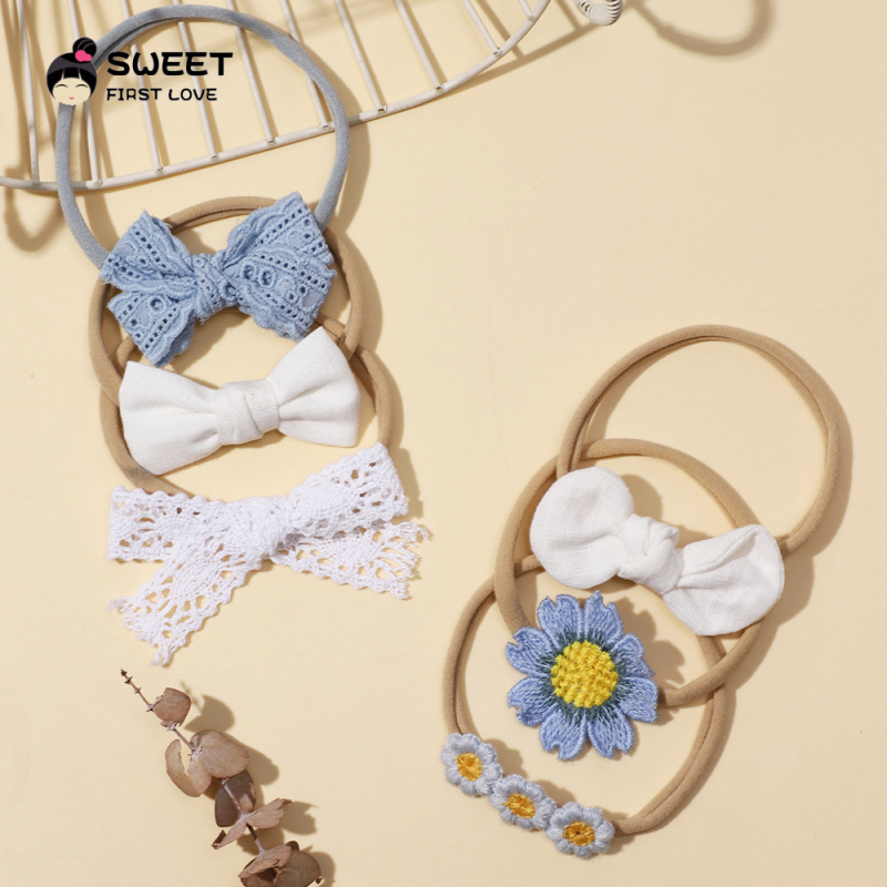 Plaukų aksesuarų rinkinys su kaspinėlio ir gėlių motyvu, audinys, rankų darbas, skirtas kūdikiams ir mažiems vaikams 0–3 m