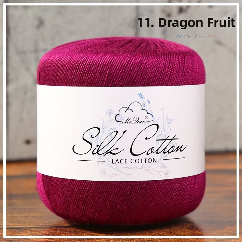 Dadi adīta dzija rokdarbiem — worsted, grupas diegs, ķemēta