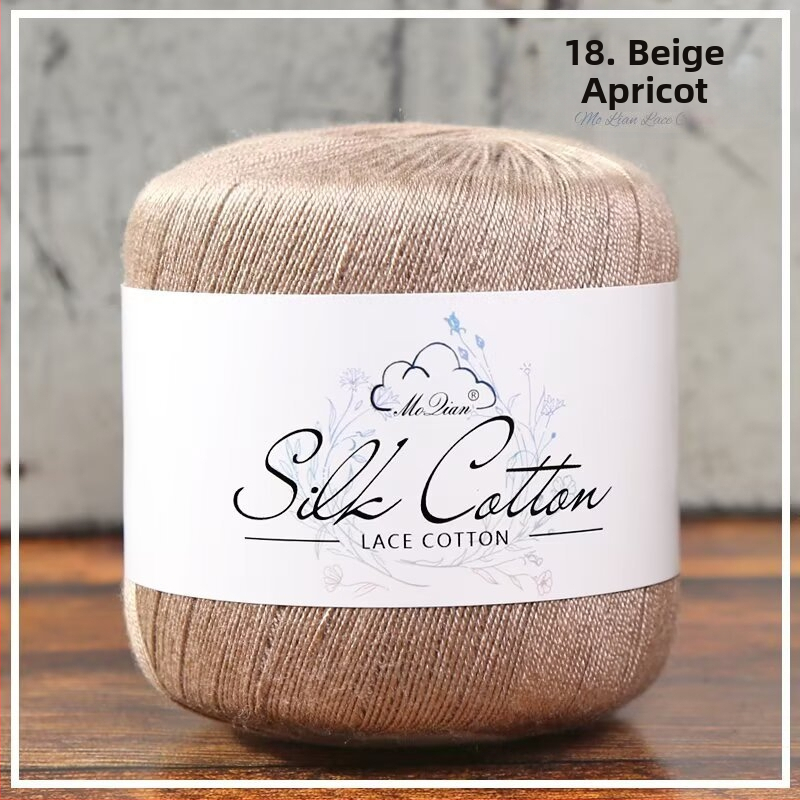 Dadi adīta dzija rokdarbiem — worsted, grupas diegs, ķemēta