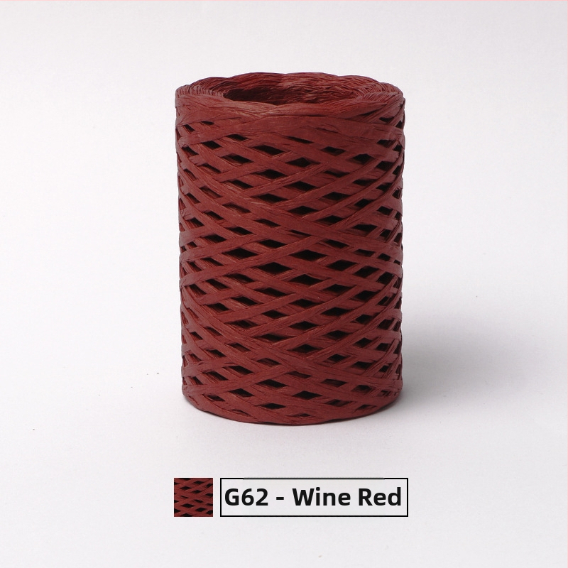 Kokvilnas raffija cauruļu dzija — ring spinning, zīmols hiraffia (alias: hiraffia cheer)