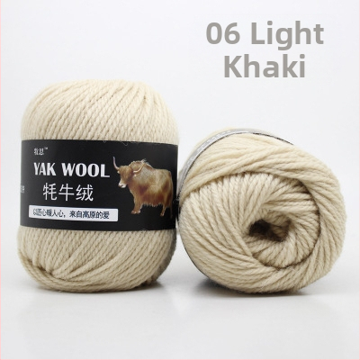Yak velvet 3 pavedienu vilnas dzija adīšanai un tamborēšanai, worsted spun, rolēs