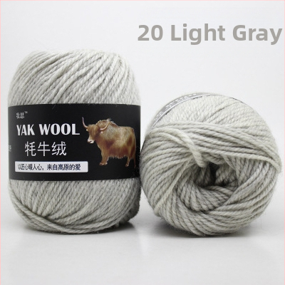 Yak velvet 3 pavedienu vilnas dzija adīšanai un tamborēšanai, worsted spun, rolēs