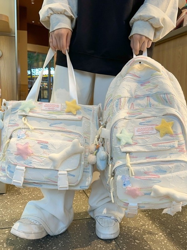 Fendel nejlon iskolatáska lányoknak, csíkos mintázat, friss és édes stílus, 20–35L, 14 hüvelykes laptophoz alkalmas, ergonomikus ívelt vállpántok, terheléscsökkentő kialítás, 2025 tavasz