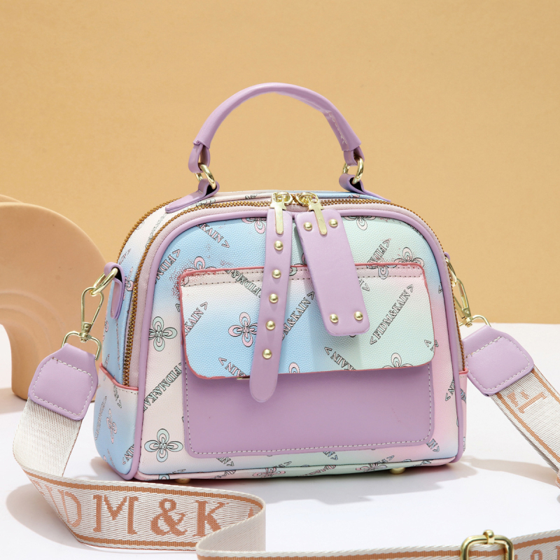 Mindennapi női PU táska – négyszögletes formájú, cipzár, poliészter bélés, egy vállpánt, friss és édes stílus