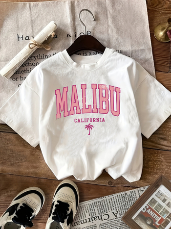 Μπλουζάκι από βαμβάκι 95%+ με γεωμετρικό σχέδιο, χαλαρή εφαρμογή, λαιμόκοψη στρογγυλή, κοντά μανίκια