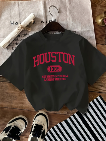 Μπλουζάκι από βαμβάκι 95%+ με γεωμετρικό σχέδιο, χαλαρή εφαρμογή, λαιμόκοψη στρογγυλή, κοντά μανίκια