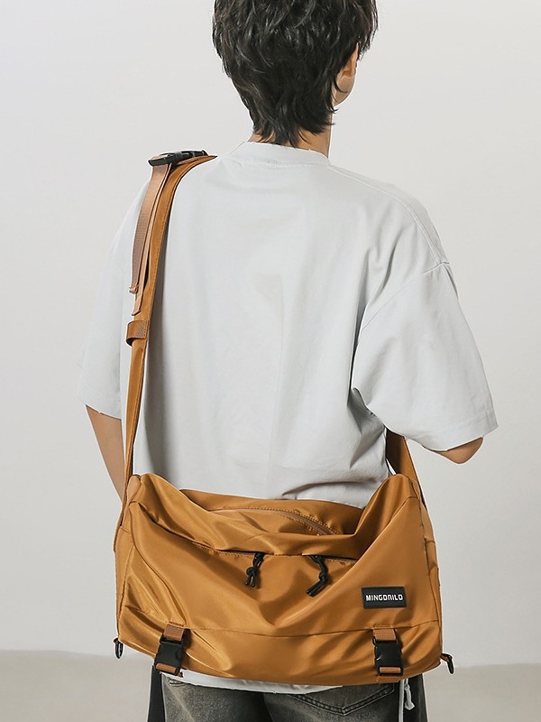 Férfi crossbody táska nagy kapacitással mindennapi használatra (Nylon; Kopásálló; Márka Yuxian; Férfi crossbody táska; Szabadidős utazások)