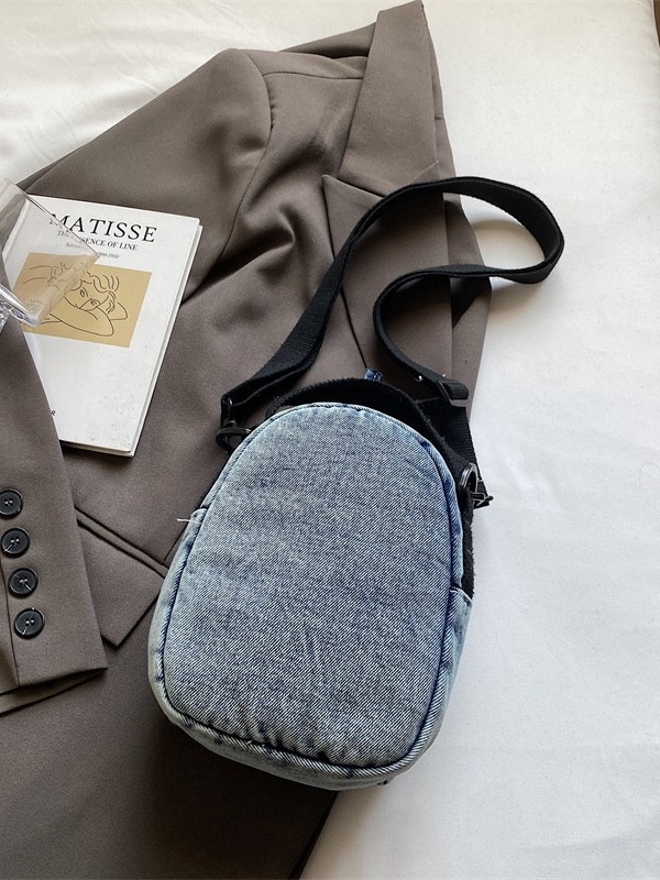 Geantă din denim, tip bucket, cu șnur, căptușeală din nylon, buzunar intern pentru telefon