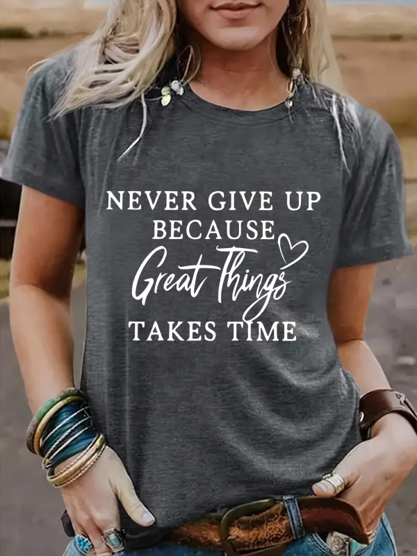 Női póló nyomott mintával, rövid ujjú, kerek nyakú — 50–70% poliészter / 30–50% pamut, street hipster stílus.