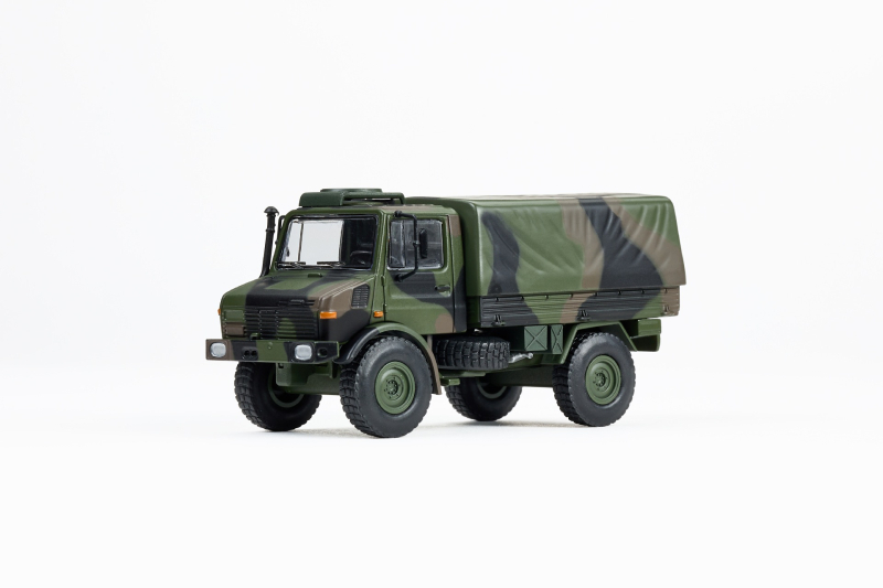 Mcdi Unimog U1300L офроуд спасителен RV модел автомобил, сплавно тяло, мащаб 1:64, ръчно управление