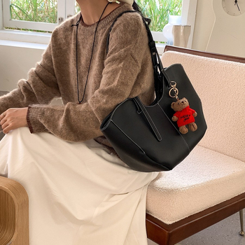 Határokon átívelő tote táska, PU anyag, trapéz alak, nagy kapacitás, mágneszár, belső cipzáras rekeszek, zseb telefonhoz és azonosítóhoz, Wing-Shaped retro koreai stílus