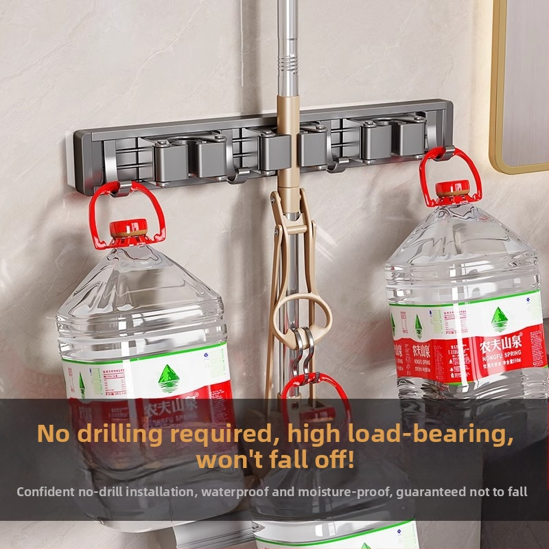 Стена-монтиран държач за моп/метла | космически алуминий | носимост 10 кг | технология на обработка: окисление | повърхностно покритие: окисление | стил: светъл лукс