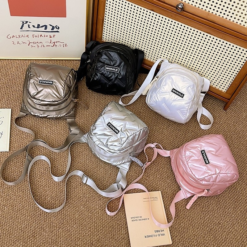Geantă crossbody din PU, stil urban simplu, formă rotundă, închidere cu fermoar, buzunar intern cu fermoar