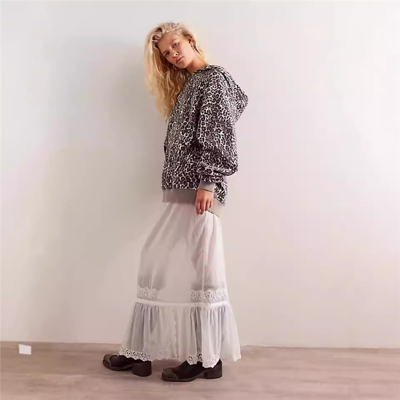 Дамски суитшър с качулка, принт животински модел, свободна кройка, полиестер с еластан, дълги ръкави