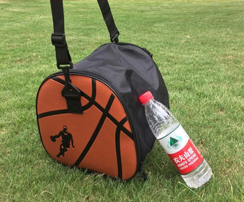 Thoroughfare PU εξωτερική τσάντα μπάσκετ με ιμάντα στον ώμο, εκτύπωση λογότυπου, δυνατότητα προσαρμογής