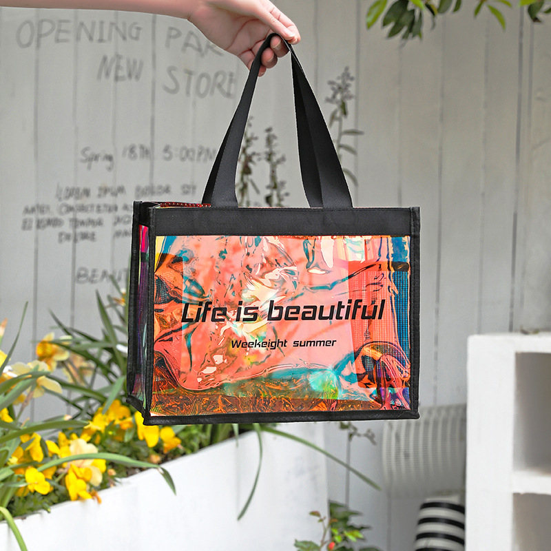 Weekeight PVC kosmetinė — skaidri, atspari vandeniui, daugiafunkcinė kelionėms