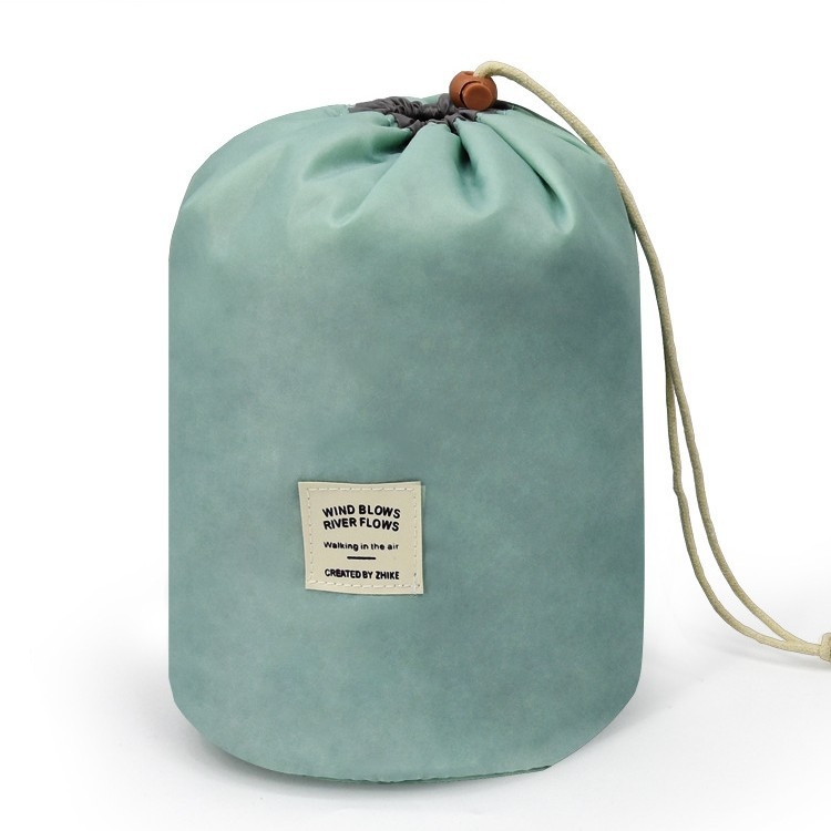 Sminkes táska hengeres dizájnú, nylon háló anyagú, kör modell, többfunkciós, zárható húzózáras tároló kozmetikai tárolására