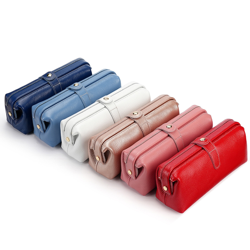 Кожена козметична чанта от първи слой телешка кожа, подплата полиестер, за съхранение на грим