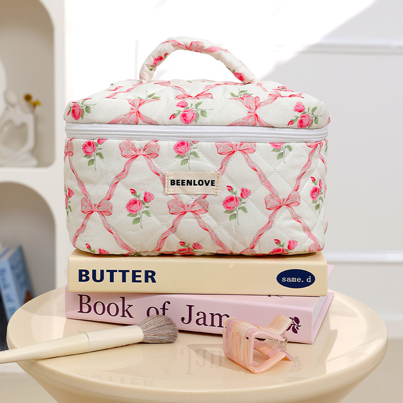 Beilian Dielianhua kozmetikai táska, kocka alakú, quilted pamut, zárófunkció