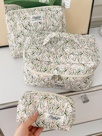 Козметична чанта с голям капацитет, памучен външен корпус, флорална шарка, подплата от полиестер, ултралека конструкция