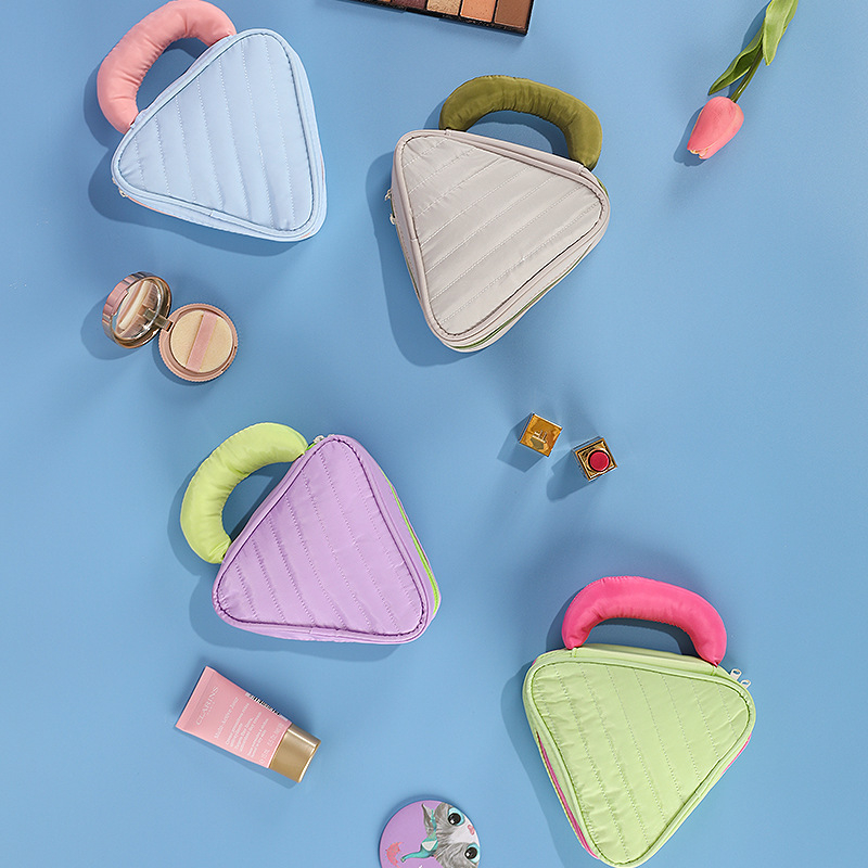 Козметична чанта, водоустойчива, ултра-лека, едноцветен дизайн, полиестерна подплата