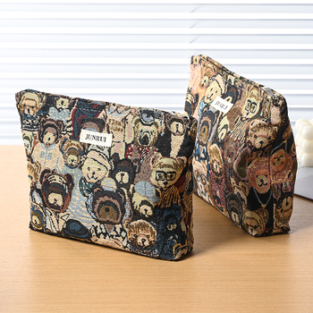 Козметична чанта JUNRUI с мотив на малко мече, полиестер, подплата платно, унисекс