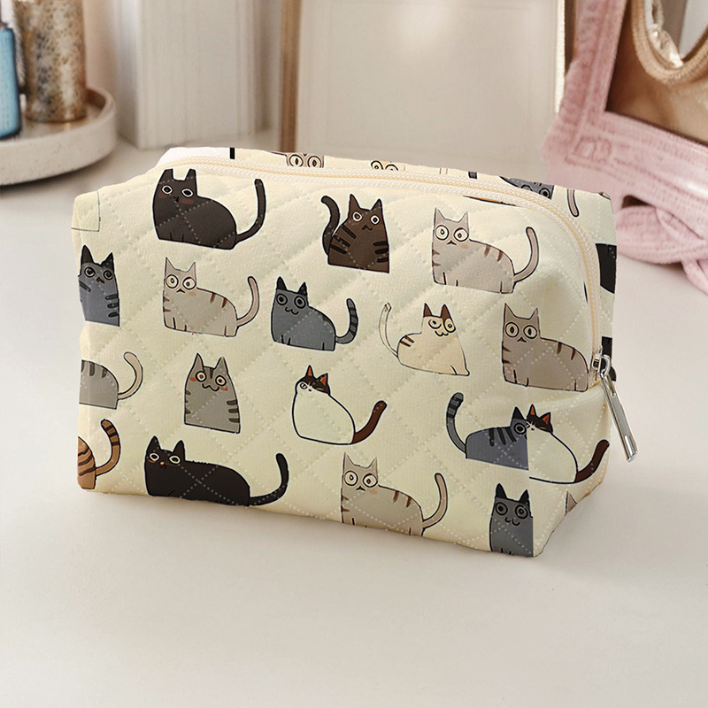 Qiantu márkás kozmetikai táska geometriai mintával — rombusz anyag, poliészter bélés, 2024 nyári kiadás