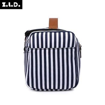 Козметична чанта за ежедневна употреба – райета, платно, подплата полиестер, урбанистичен стил, мултифункционална за съхранение на козметика