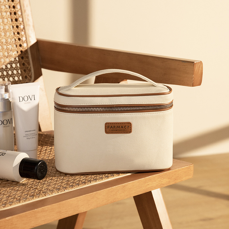 Kozmetikai táska szervező, poliészter külső és poliészter bélés, egyszínű mintázat, lélegző, antibakteriális, bővíthető, uniszex, otthoni tárolás