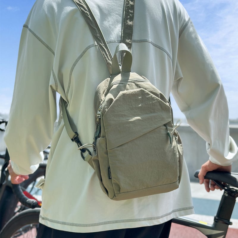 Férfi keresztbody mellény táska – poliészter, szabadidő utazási stílus, egyszínű mintázat, bélés poliészter, 2025 tavasz