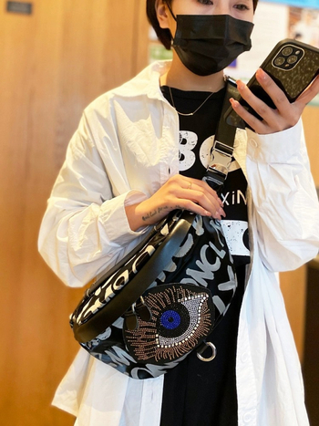 Чанта през кръст от Oxford плат, цип за отваряне, подплата полиестер, вътрешен джоб тип сандвич