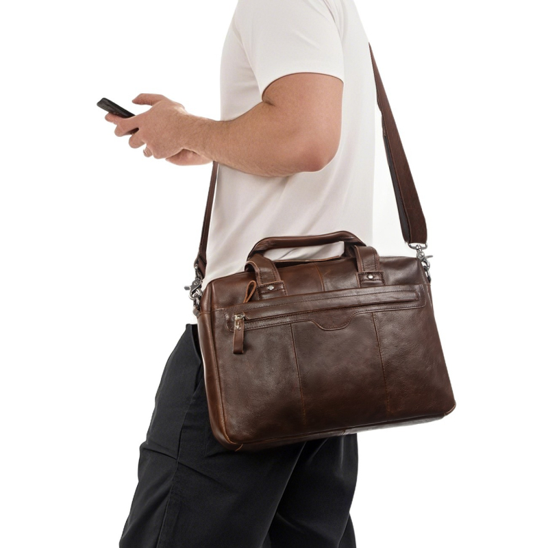 Biznesa soma no īstas ādas ar retro akcentu, pirmais slānis liellādas ādas, zīmols J.M.D, ūdensnecaurlaidīga un izturīga