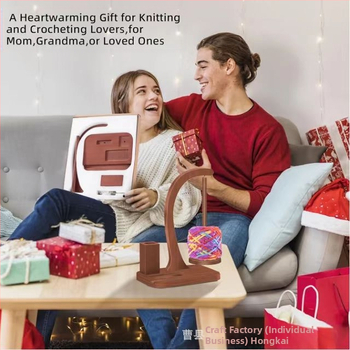 Ξύλινο μαγνητικό περιστρεφόμενο ράφι για νήμα με διανομέα, κουτί για βελονάκια και θήκη τηλεφώνου