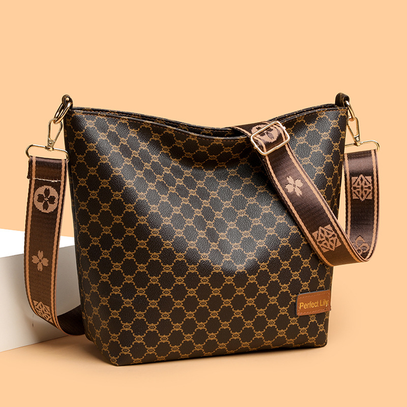 Кросбоди чанта, мини квадратна PU, ципно затваряне, вътрешен джоб с цип и идентификационен джоб, подплата полиестер