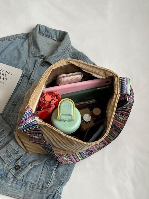 Corduroy női táska, nagy kapacitású — mindennapi crossbody/válltáska, cipzáras nyitás, függőleges négyzet alak, belső zsebek: cipzáras, telefon és ID