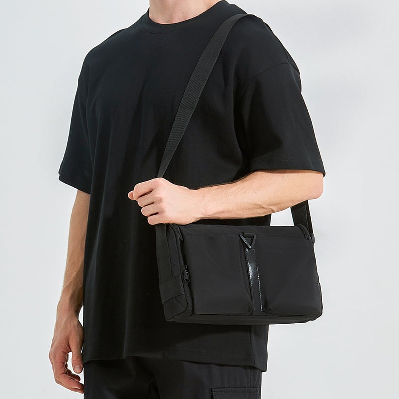 End&start férfi messenger táska utcai trend stílus, Oxford vászonból, vízálló és terheléscsökkentő kialakítás, End&start.